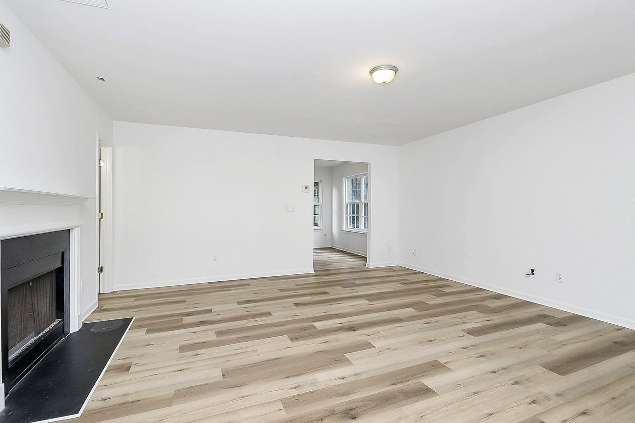 1215 Mcallister Dr #1 - Photo 2 of 50