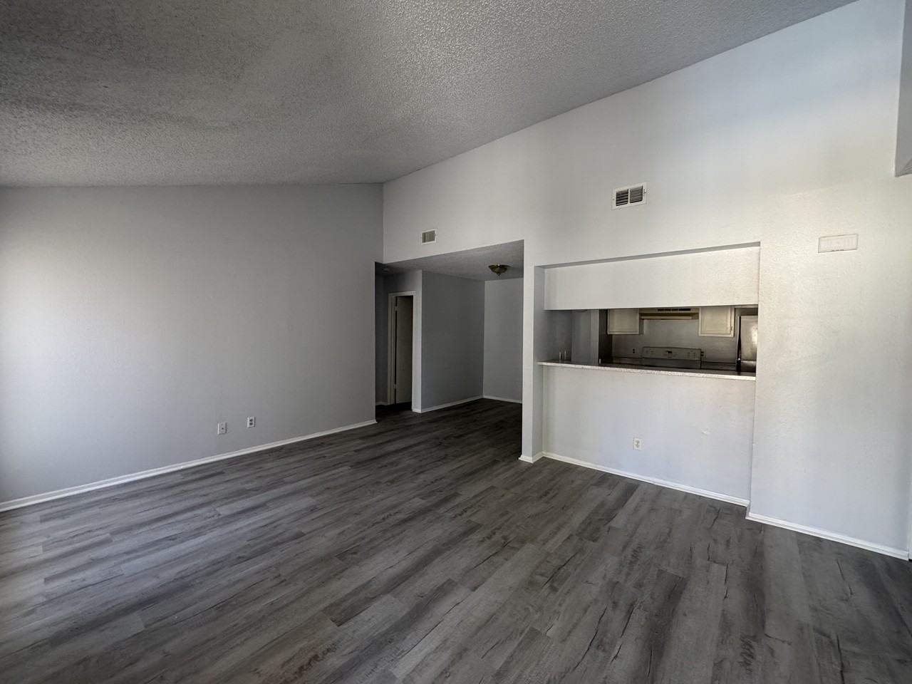 2210 Capitan Dr #A - Photo 3 of 20