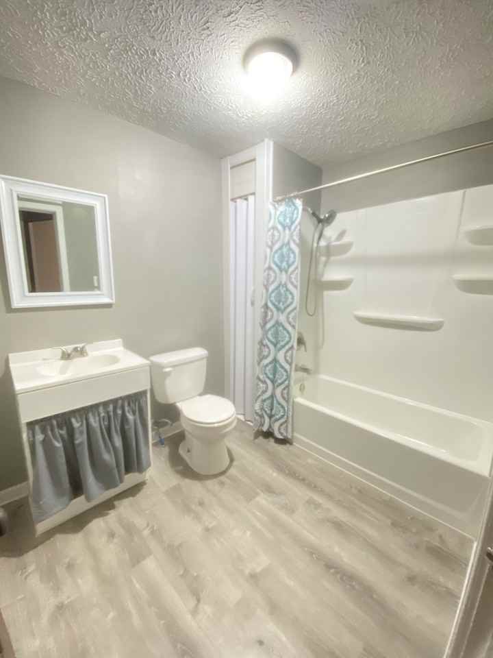 400 S Main St #400 - Photo 3 of 14