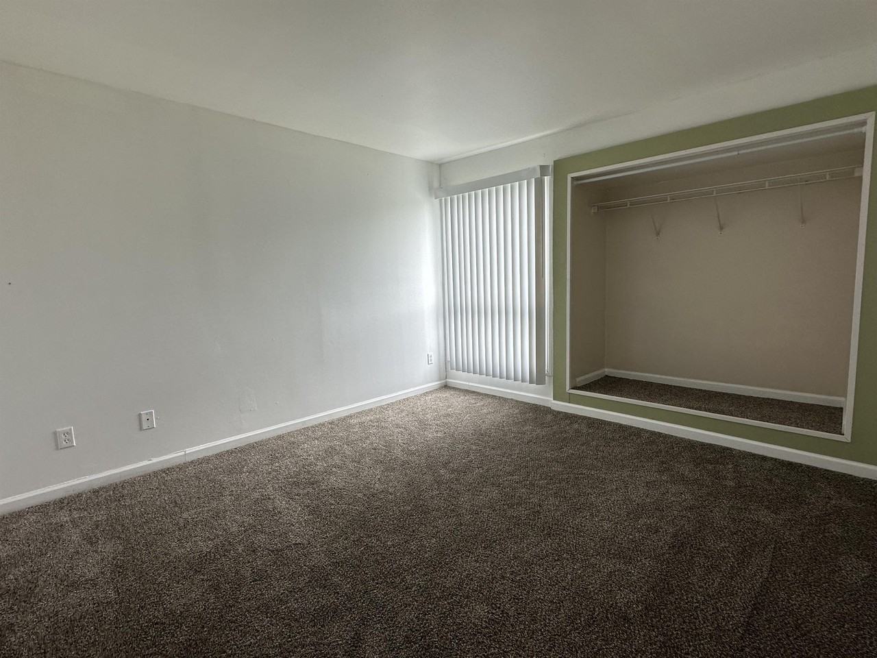 705 W Russell Rd #705A - Photo 6 of 11