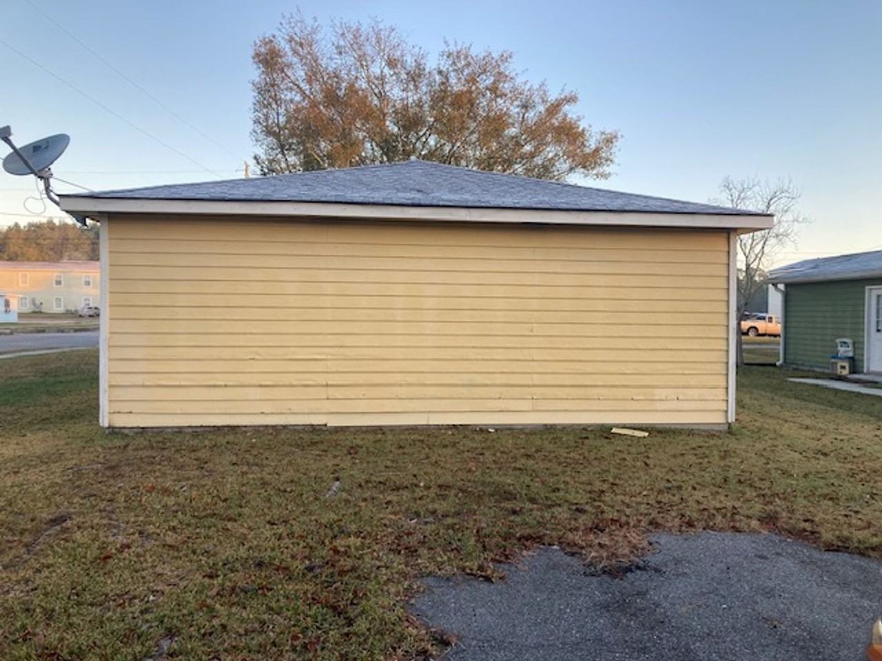 12225 Prudie Circle - Photo 3 of 13