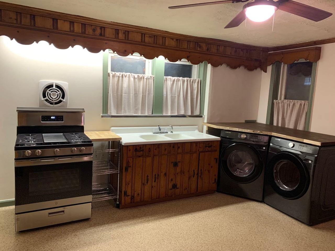 179 N Water St - Photo 3 of 24