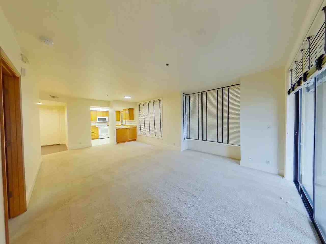 612 Wimbledon Ct - Photo 4 of 12