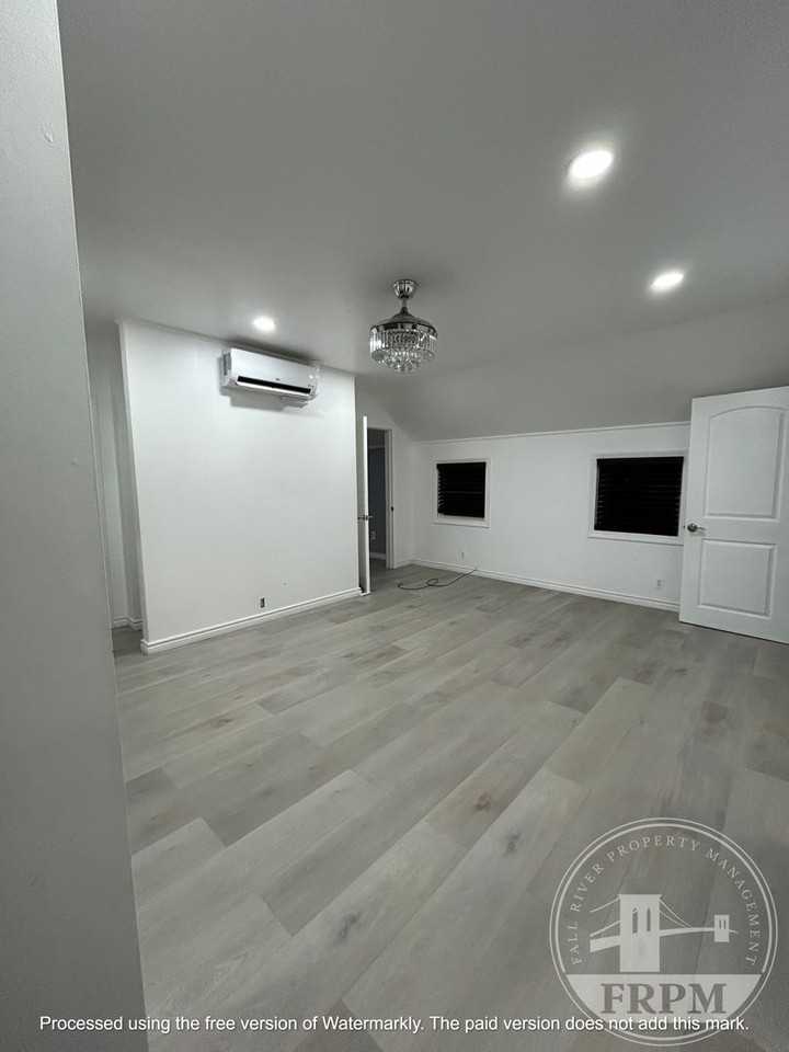 64 Eddy St - Photo 5 of 12