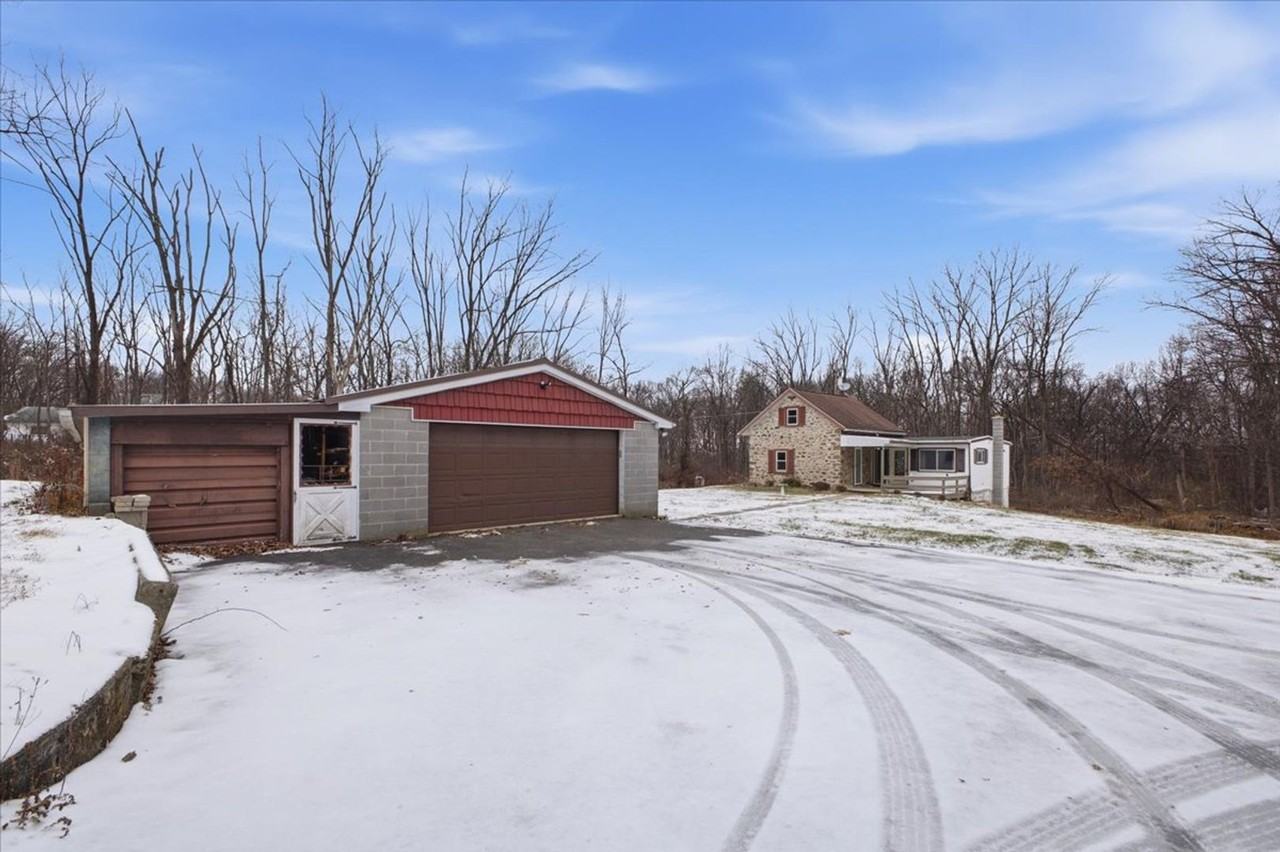 50 Calvins Lane - Photo 2 of 25