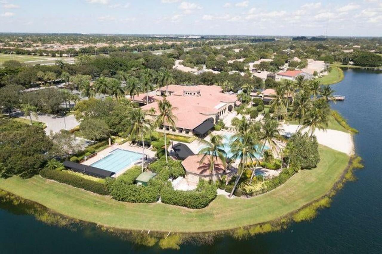 7601 Las Cruces Court - Photo 2 of 19