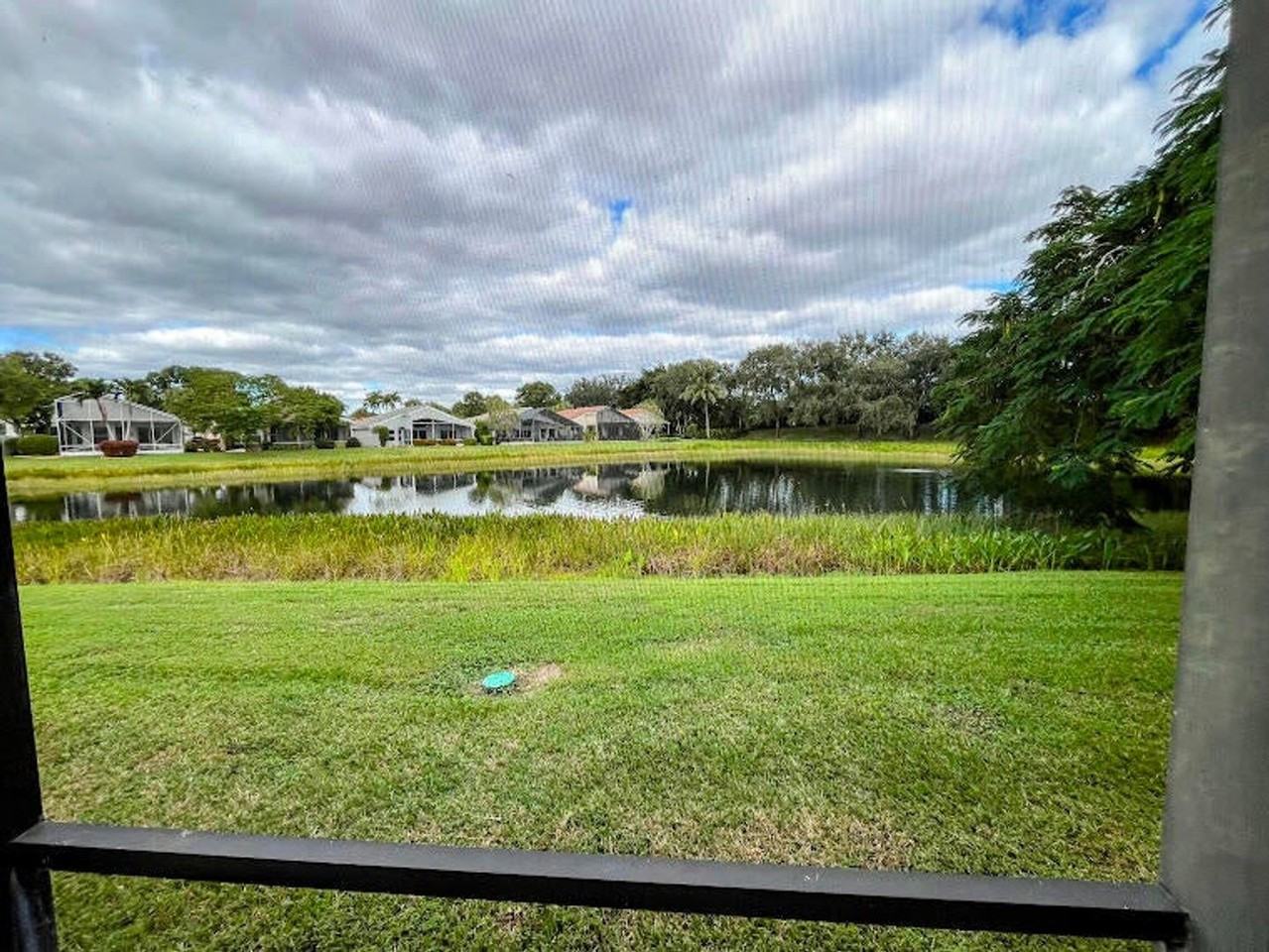 7601 Las Cruces Court - Photo 4 of 19