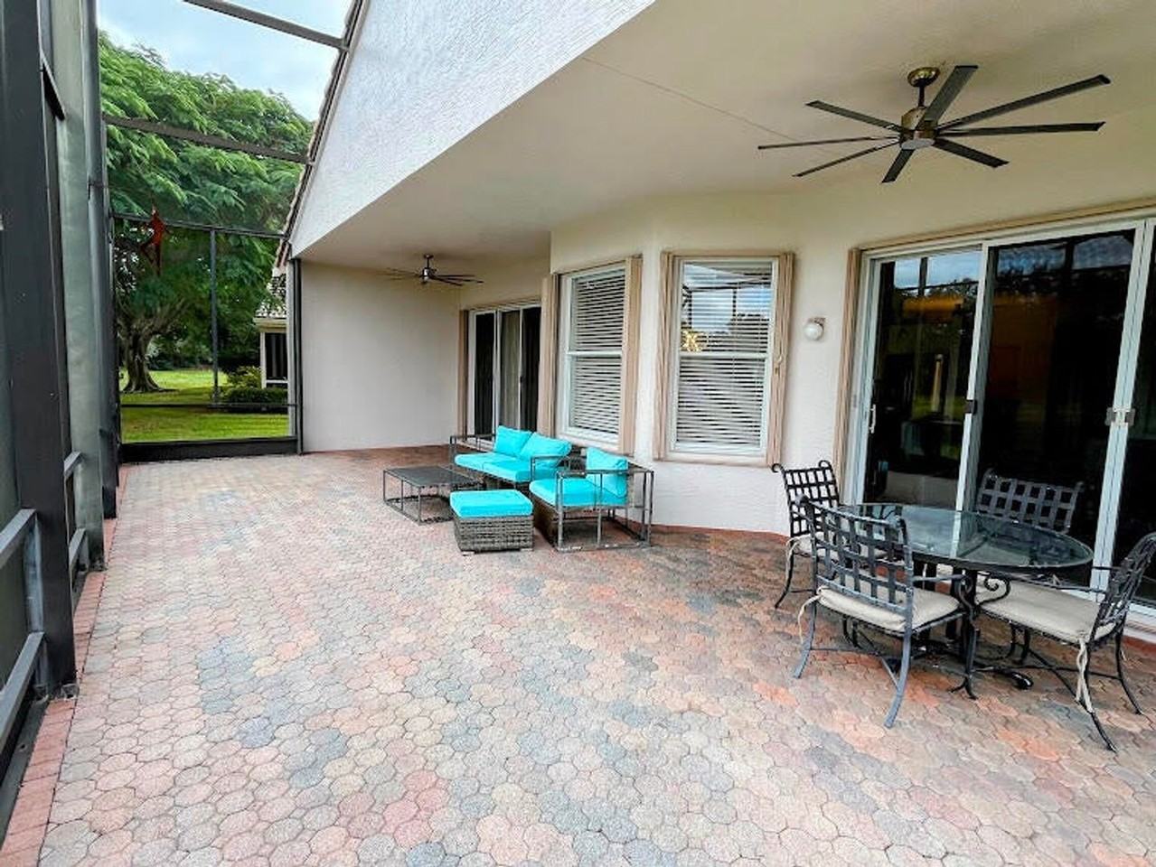 7601 Las Cruces Court - Photo 6 of 19