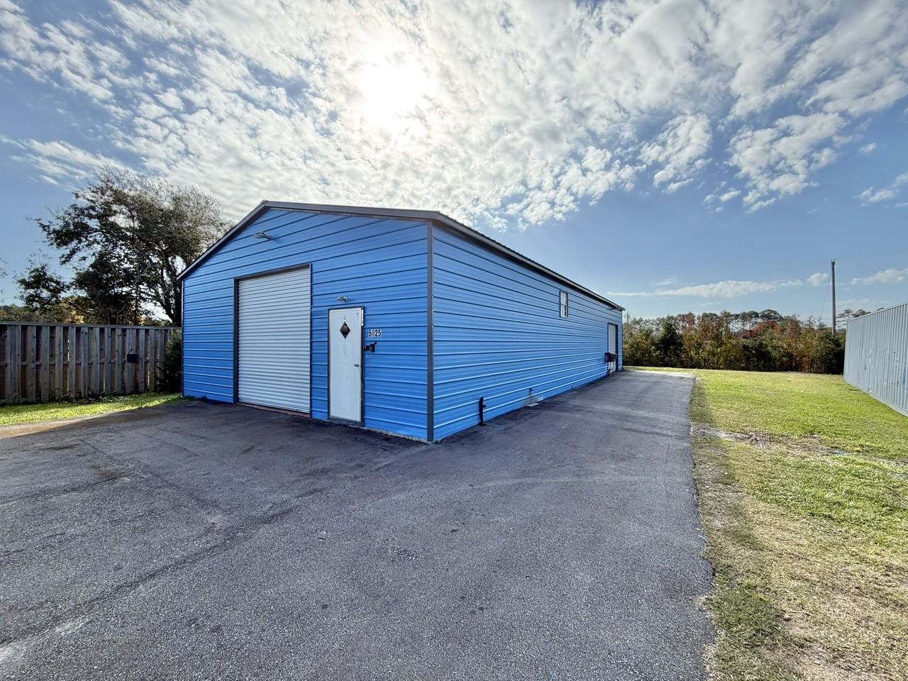 5025 Business Dr #1 - Photo 4 of 10