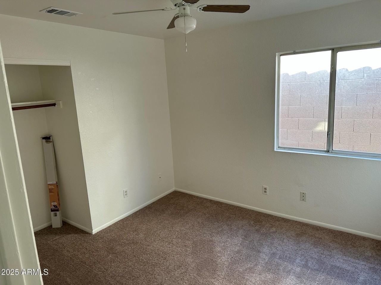 9988 W Devonshire Ave - Photo 7 of 17