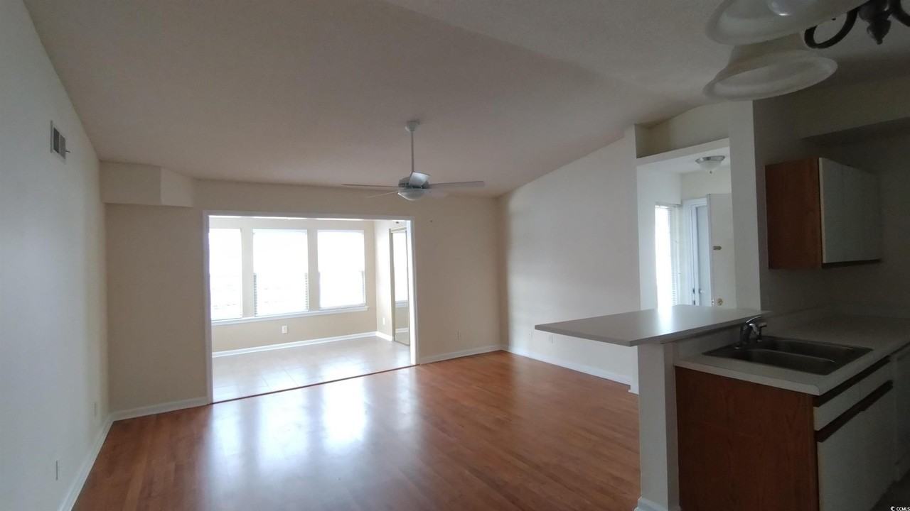 2269 Essex Dr - Photo 2 of 31