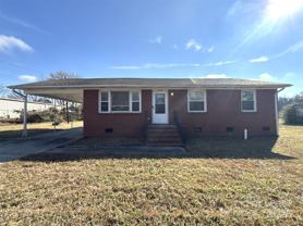 6005 Waxhaw Highway - Photo 1 of 1