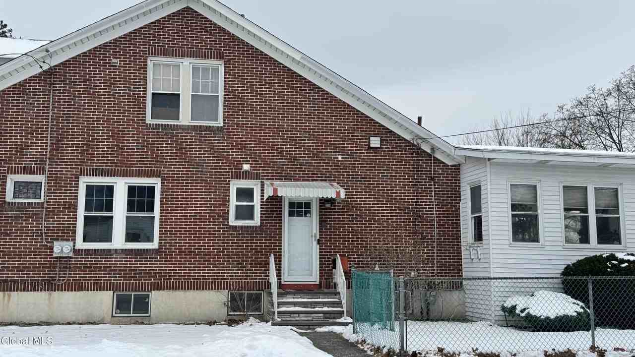 1058 Washington Ave Unit 2 #2 - Photo 2 of 14