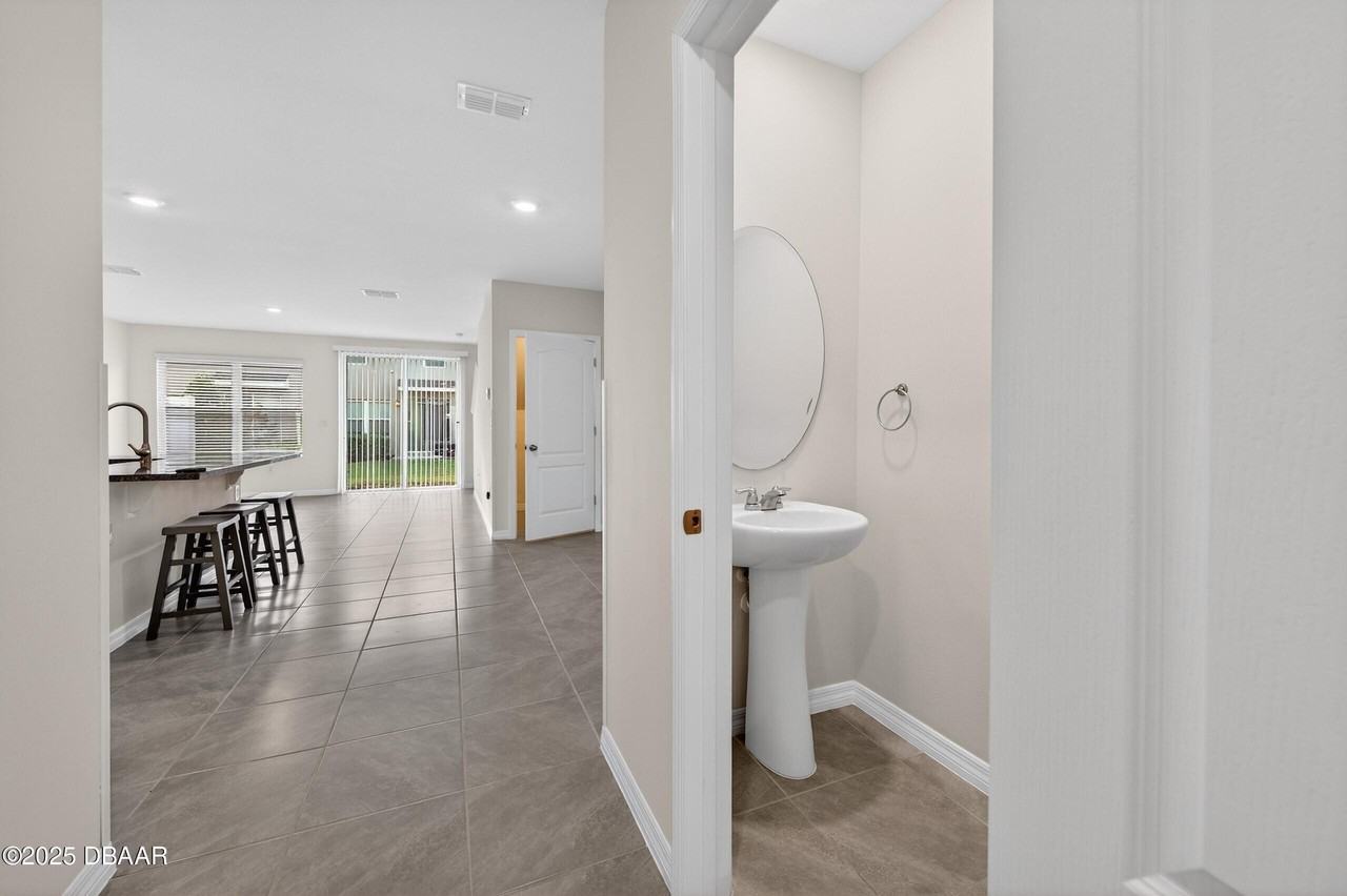 54 Bella Oaks Drive - Photo 4 of 32