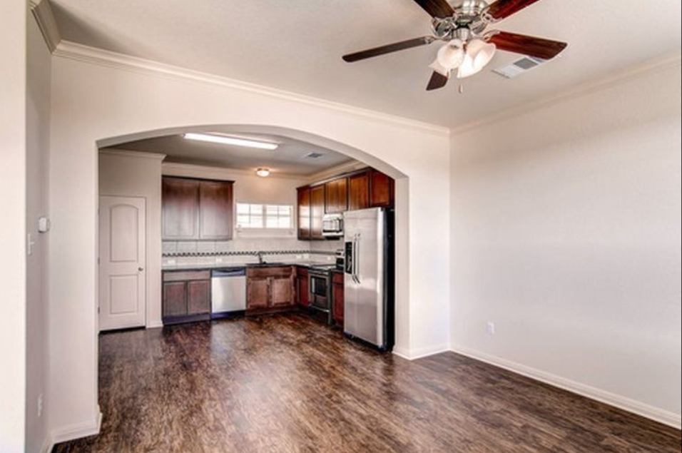 405 Winterfield Drive #203 - Photo 2 of 4