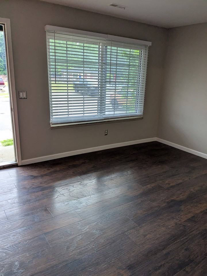 201 Trealout Drive #A-07 - Photo 5 of 11