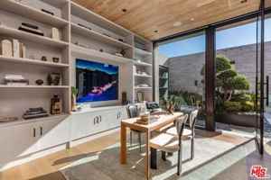 featured image of 1335 Carla Lane