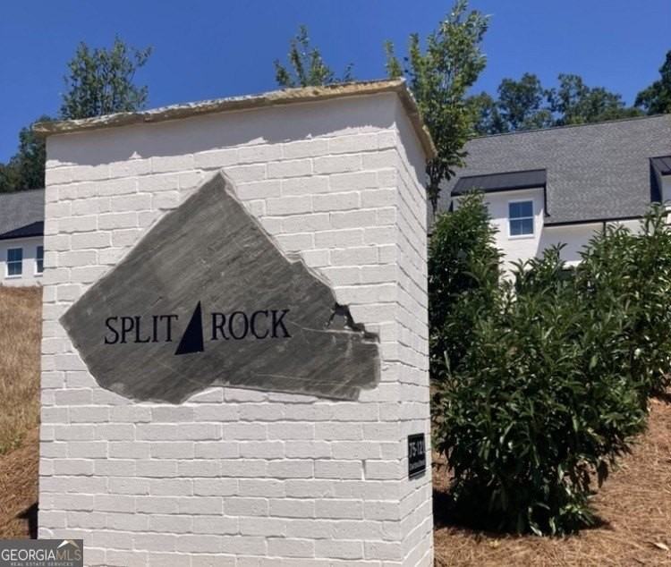 75 Chateau Court - Photo 2 of 2