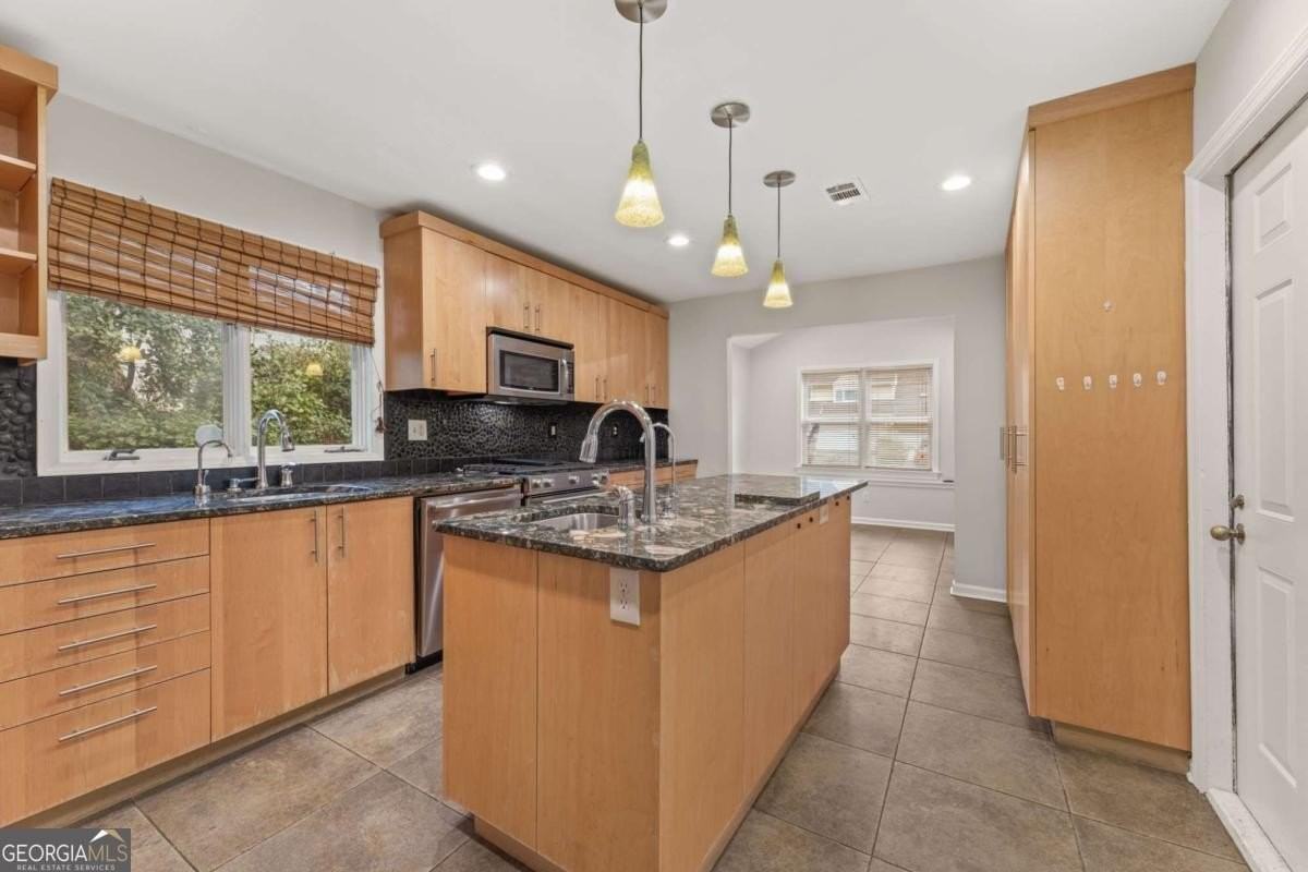 1486 Briaroaks Trl Ne - Photo 5 of 26