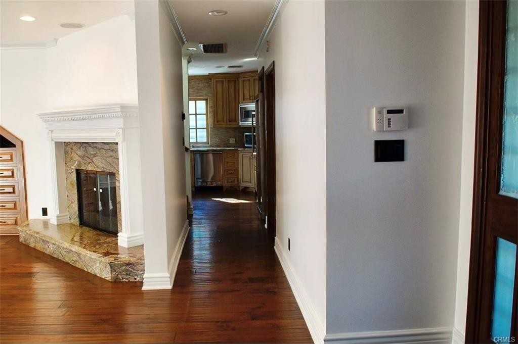 5235 San Feliciano Drive - Photo 2 of 7