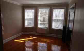 featured image of 3454 N Kedvale Ave #1