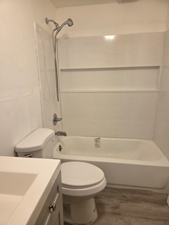 20 N 7th St #1stFL - Photo 2 of 10