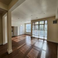featured image of 3 Greenwich Drive #86