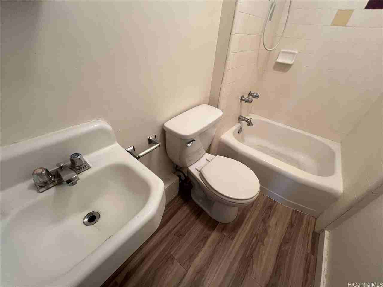 3121 Herbert Street #101 - Photo 4 of 6