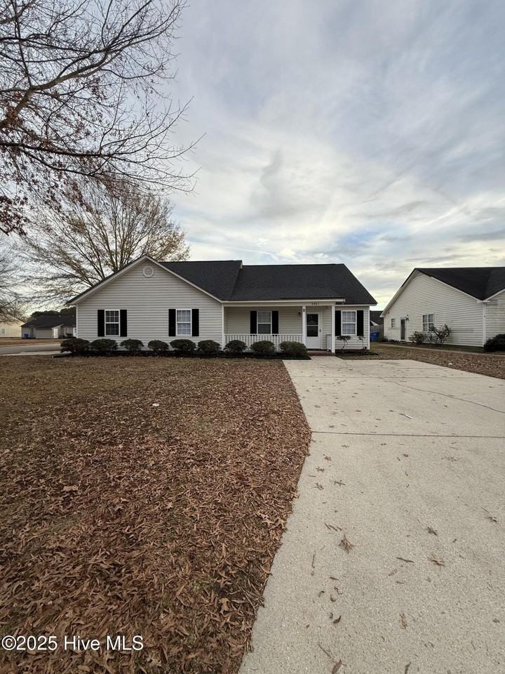 3801 Starship Lane #AB