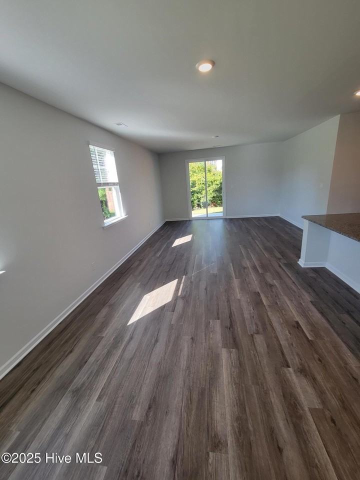 302 Red Cedar Drive - Photo 3 of 22