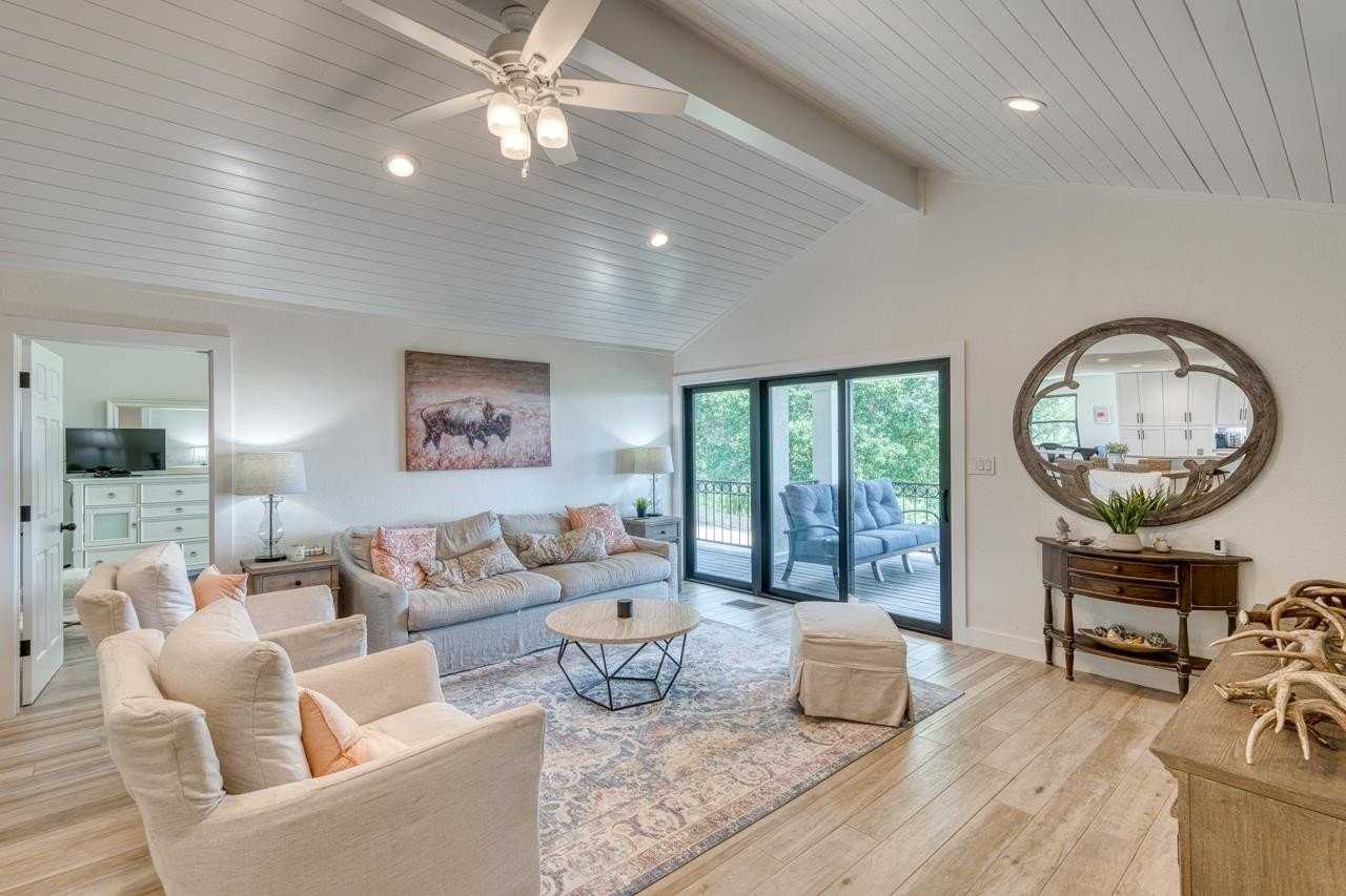 3305 Close Call - Photo 4 of 30