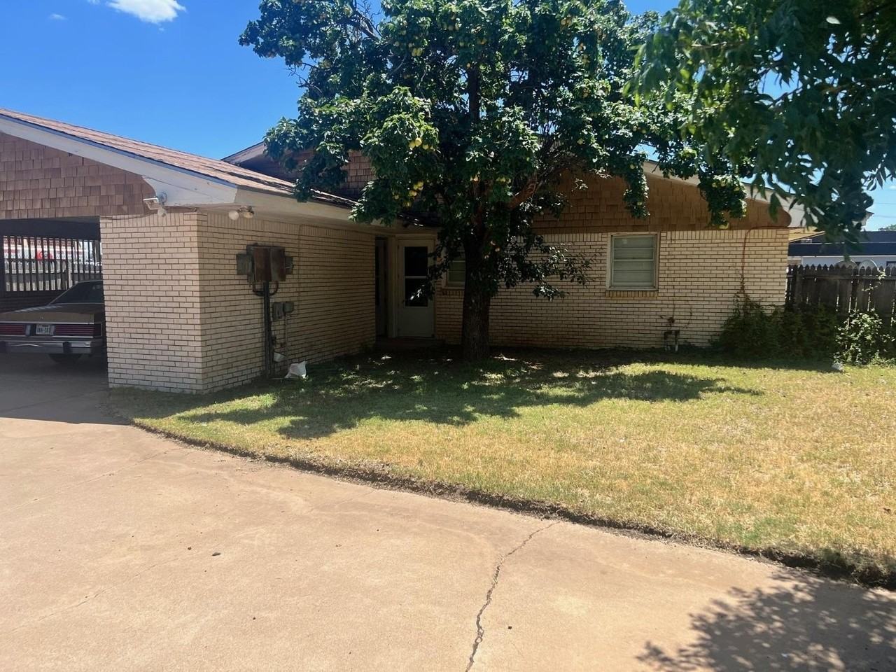 3402 70th Drive - Photo 5 of 5