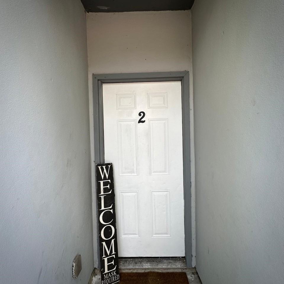 2005 Cross Street - Photo 2 of 18