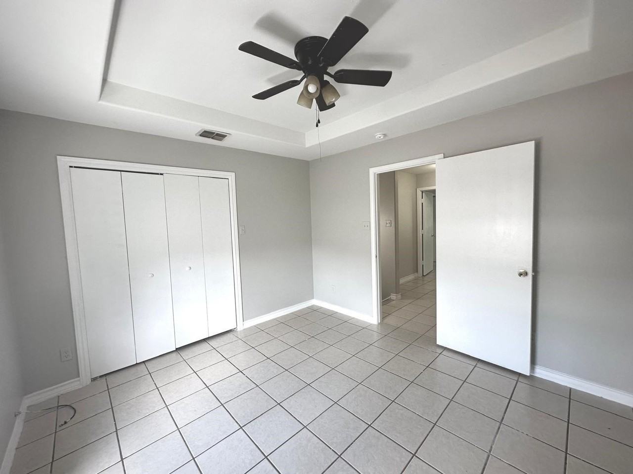 2005 Cross Street - Photo 6 of 18