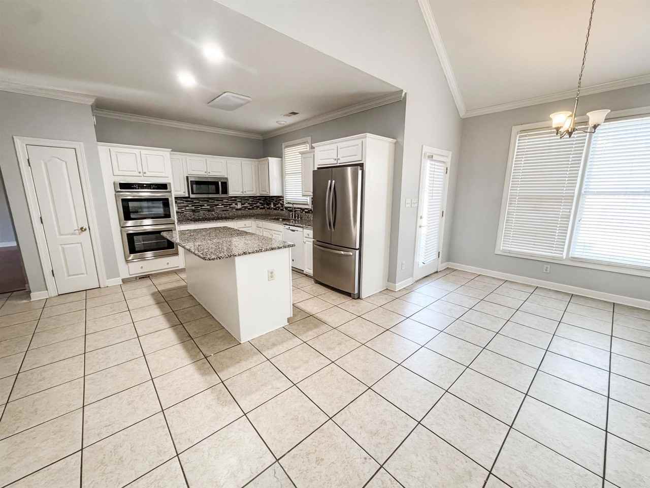 472 Hunters Mill Cv - Photo 5 of 16