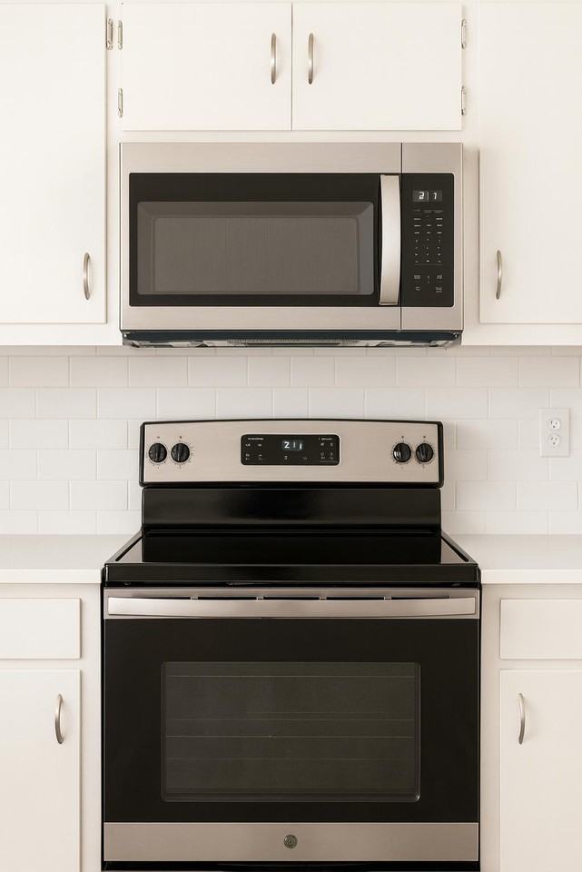 Ashdale Drive - Photo 3 of 7