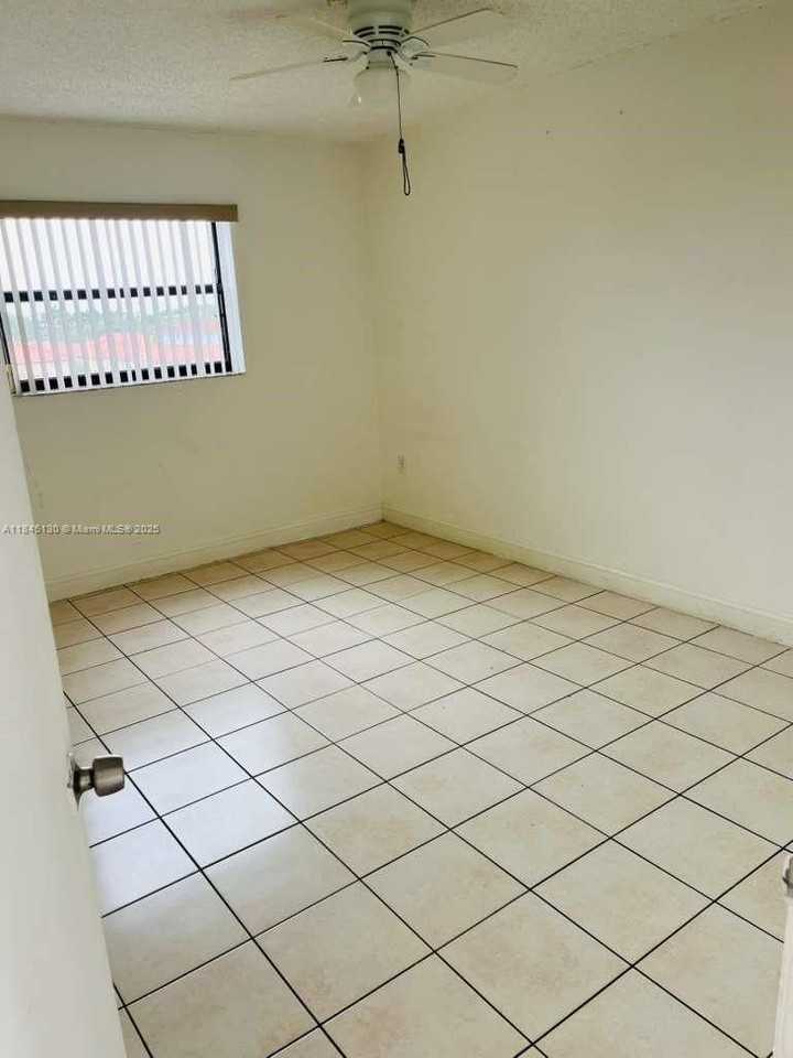 (address hidden) - Photo 4 of 7