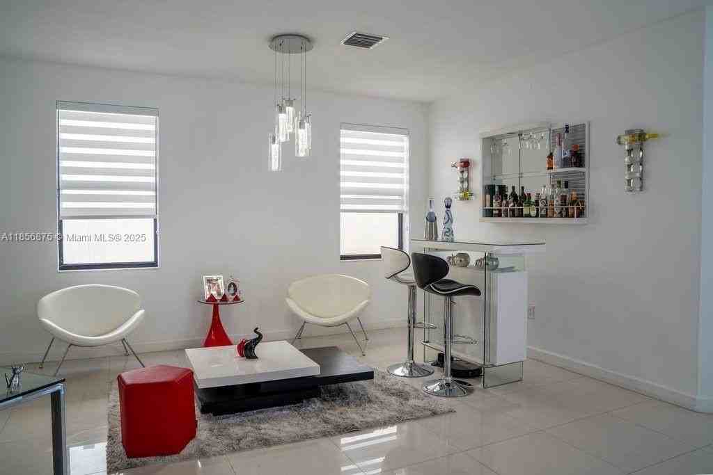 (address hidden) - Photo 4 of 44