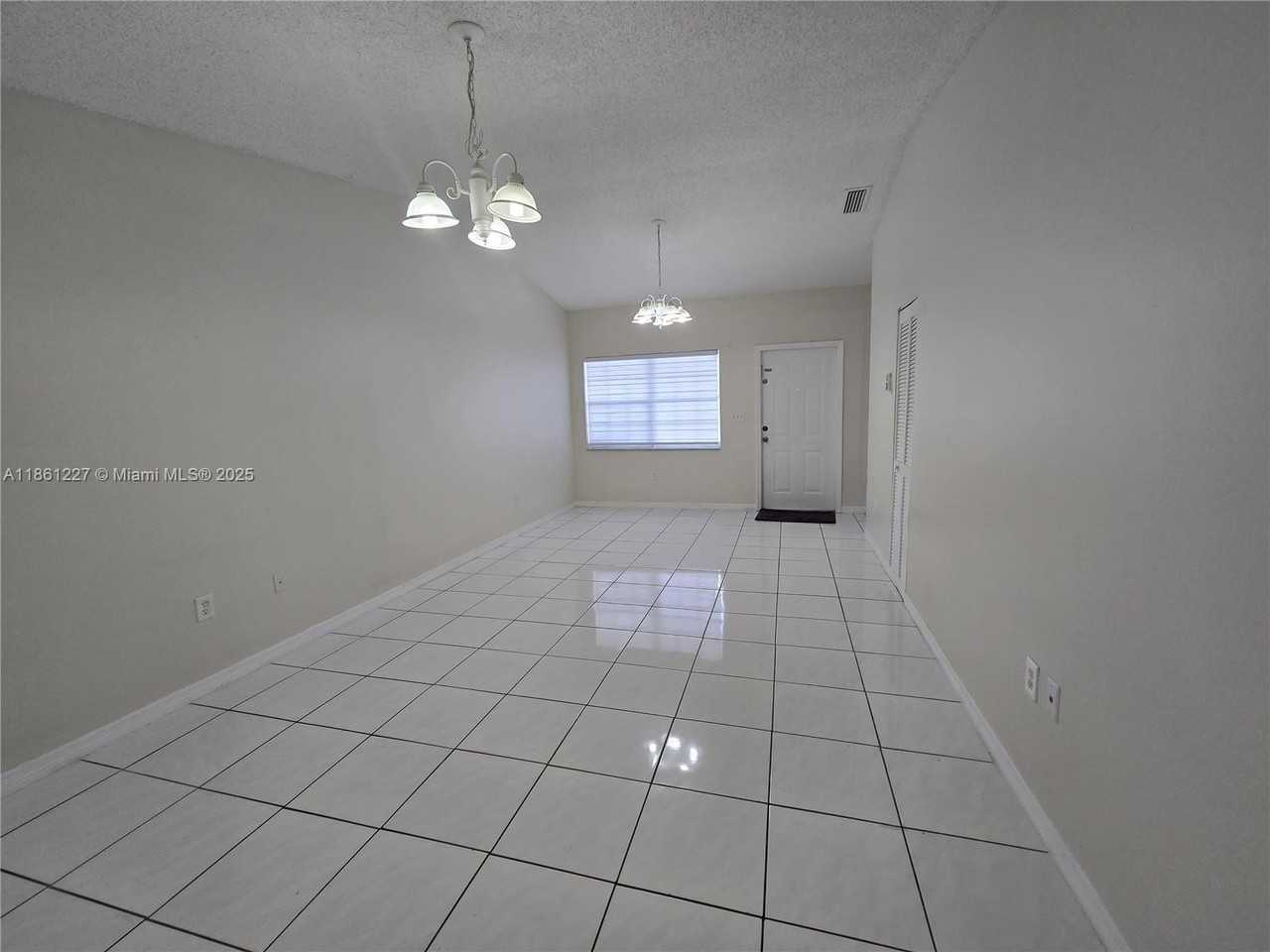 (address hidden) - Photo 5 of 21