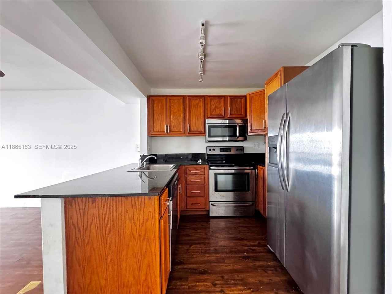 (address hidden) - Photo 5 of 19