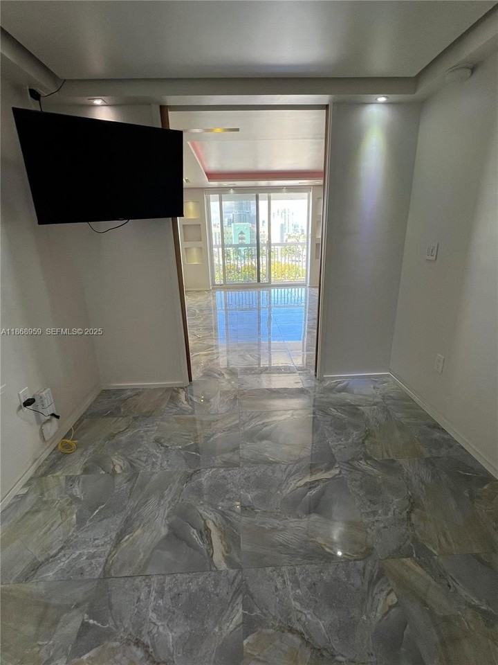 401 Ocean Drive #1103 - Photo 6 of 22