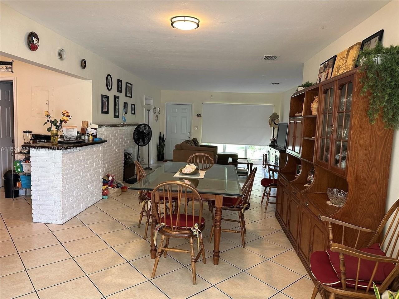 (address hidden) - Photo 2 of 22