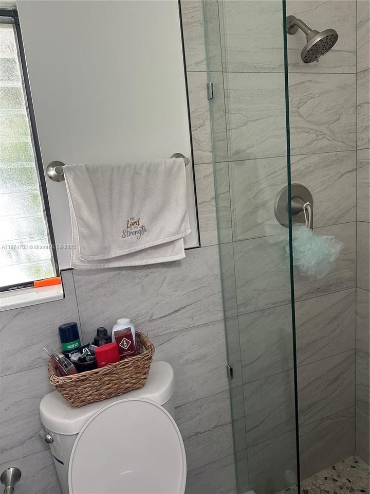 (address hidden) - Photo 5 of 22