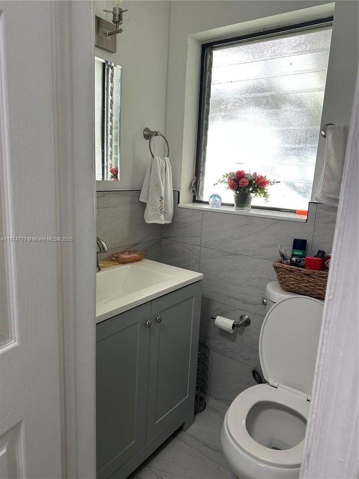 (address hidden) - Photo 6 of 22