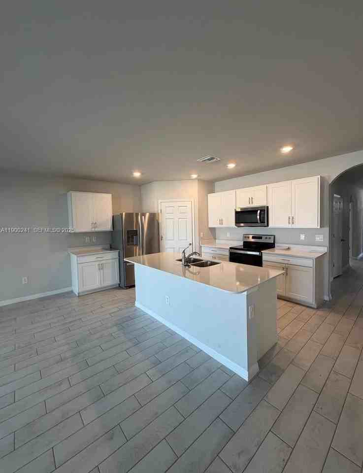 304 304 S El Dorado Blvd - Photo 7 of 31