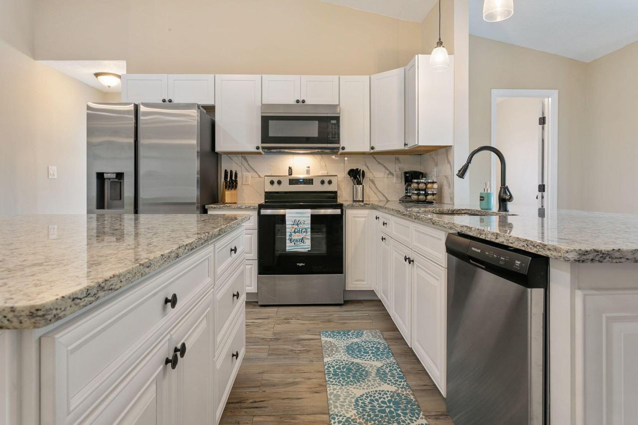 Amelia Rd - Photo 3 of 15