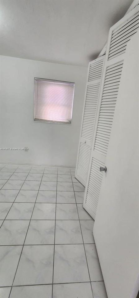 8471 Northwest 10th Street #0 - Photo 7 of 18