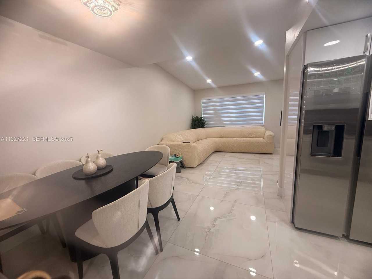 6864 Nw 166th Ter #903 - Photo 7 of 29