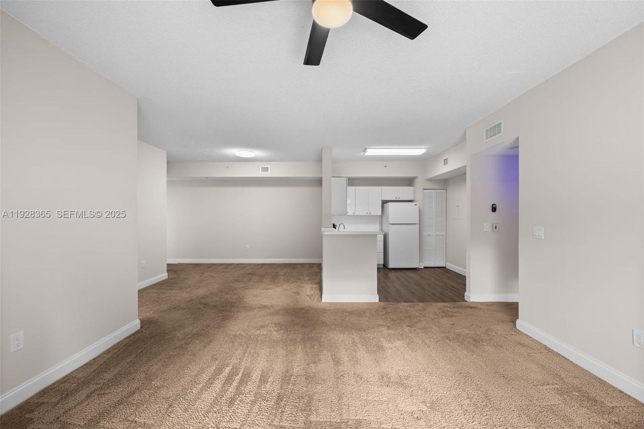 6976 Sw 39th St #G102 - Photo 2 of 21