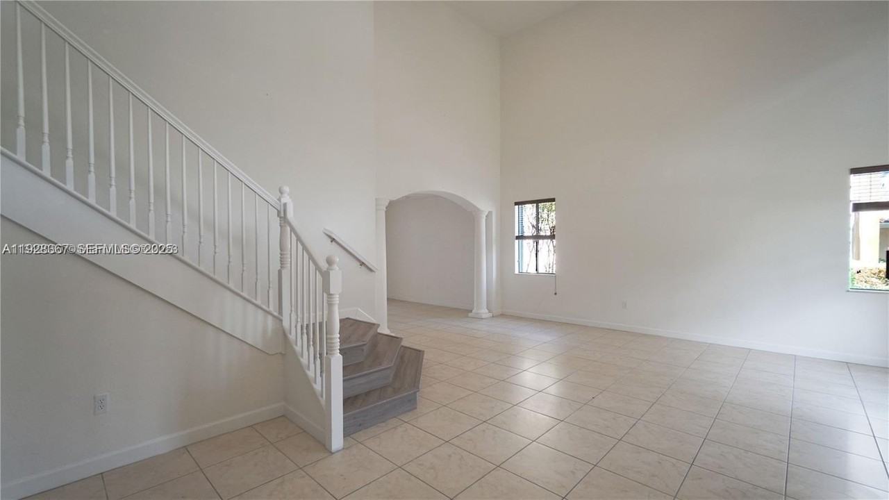 7507 Sw 189th St #7507 - Photo 6 of 28